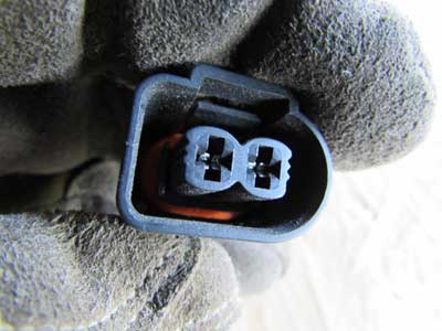 BMW Connector with Pigtail 83645165